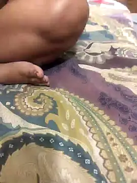 Snapshot of pujarahulkichudai chatting on December 2024 07:26:02 AM pujarahulkichudai online show from December 2024 07:26:02 AM