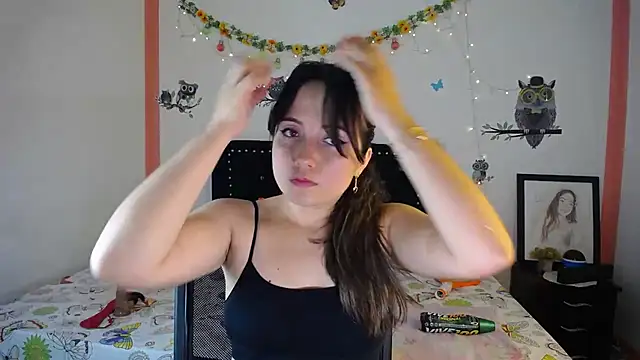 naughty girl 4u online show from February 2025 03:36:02 PM