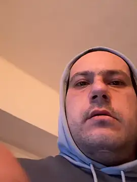 Snapshot of Lovemilf6969@xh chatting on March 2026 05:12:02 AM Lovemilf6969xh online show from March 2026 05:12:02 AM