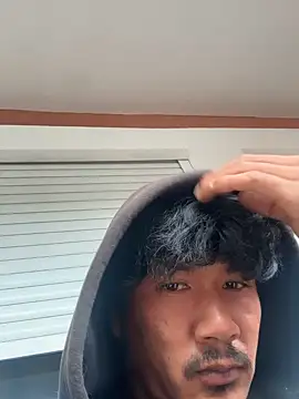 juniiorre online show from October 2025 11:52:02 AM