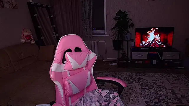 Snapshot of __Malika__ chatting on March 2026 01:54:02 PM Malika online show from March 2026 01:54:02 PM