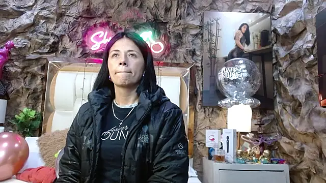 sharoon cheerry online show from December 2024 11:23:02 AM