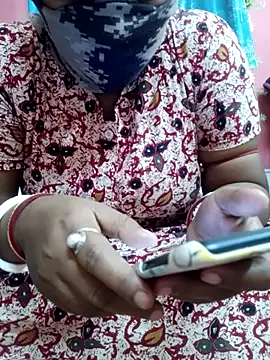 Snapshot of Bengali-boudi chatting on November 2025 06:12:01 PM Bengali-boudi online show from November 2025 06:12:01 PM