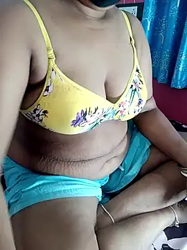 Snapshot of Bengali-boudi chatting on March 2026 05:52:02 PM Bengali-boudi online show from March 2026 05:52:02 PM