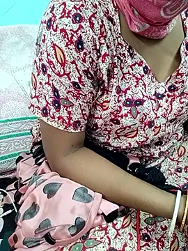 Snapshot of Bengali-boudi chatting on April 2026 06:49:01 PM Bengali-boudi online show from April 2026 06:49:01 PM