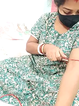 Snapshot of Bengali-boudi chatting on April 2026 06:05:02 PM Bengali-boudi online show from April 2026 06:05:02 PM