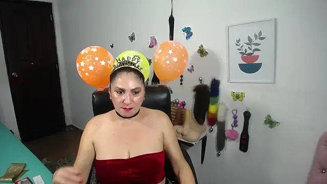 mature bigboobs10 online show from December 2025 04:10:01 AM