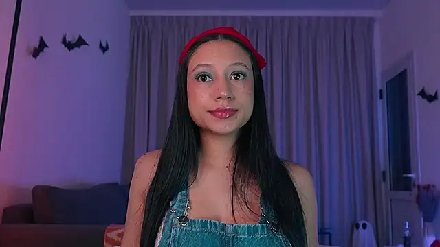 Snapshot of Alison_Miller9 chatting on October 2025 09:32:01 AM Alison Miller9 online show from October 2025 09:32:01 AM