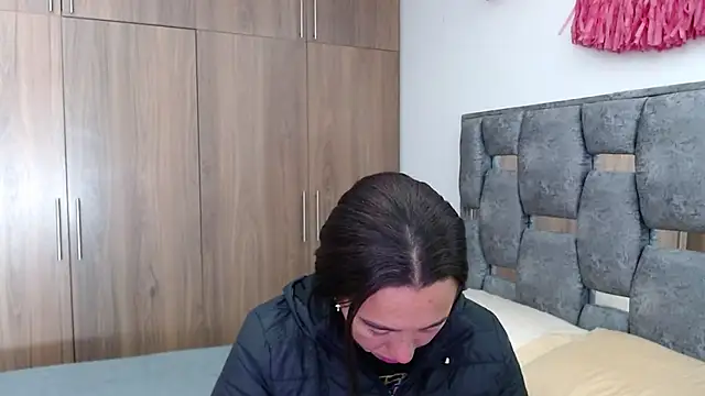 Snapshot of sara_hott_1 chatting on March 2025 12:26:02 PM sara hott 1 online show from March 2025 12:26:02 PM