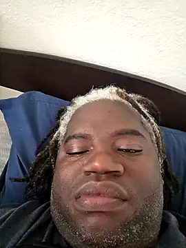 Snapshot of Tretre89 chatting on October 2025 06:28:02 PM Tretre89 online show from October 2025 06:28:02 PM