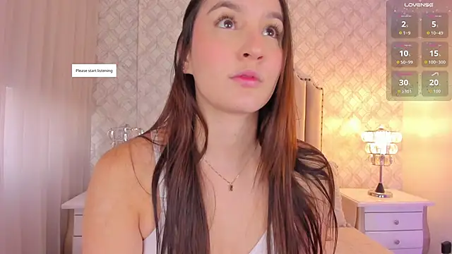 Pia Johnson  online show from October 2025 11:33:02 AM