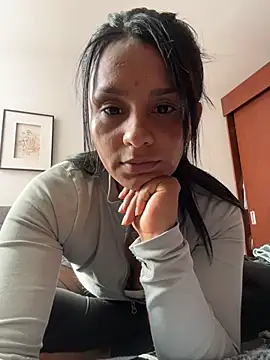 J loren online show from May 2026 09:11:02 PM