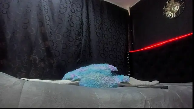Snapshot of amareto_queen chatting on December 2024 09:31:01 PM amareto queen online show from December 2024 09:31:01 PM