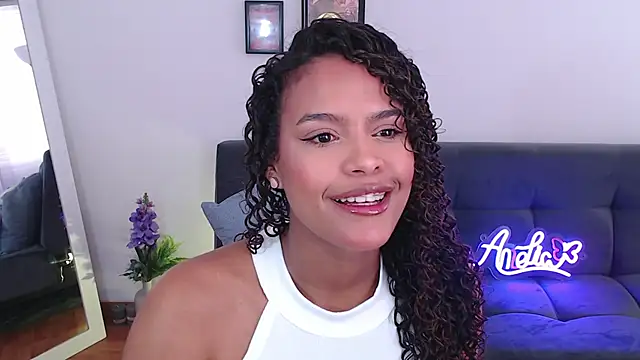 Amelia bss online show from March 2025 02:01:02 PM