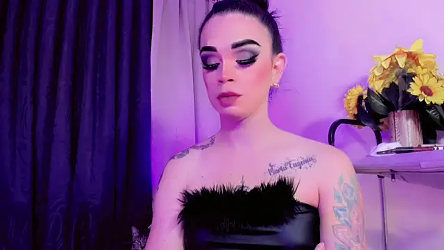 lesly xx online show from February 2026 07:51:01 AM