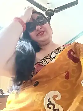 Snapshot of AgniPriya chatting on February 2026 08:12:01 AM AgniPriya online show from February 2026 08:12:01 AM