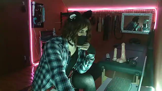 Ginny-the-bdsm-nympho online show from December 2024 05:12:01 PM