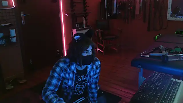 Ginny-the-bdsm-nympho online show from October 2025 06:08:01 PM