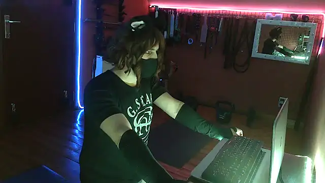 Snapshot of Ginny-the-bdsm-nympho chatting on April 2026 05:41:01 PM Ginny-the-bdsm-nympho online show from April 2026 05:41:01 PM