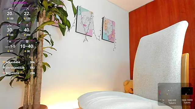 Snapshot of alessia1__ chatting on February 2025 01:51:01 AM alessia1   online show from February 2025 01:51:01 AM