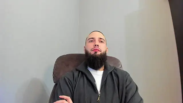 A              online show from February 2025 09:49:01 PM