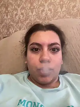 Snapshot of twobabesweet chatting on March 2025 04:27:01 AM twobabesweet online show from March 2025 04:27:01 AM