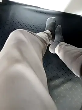 robinsan1010 online show from March 2025 10:04:01 AM