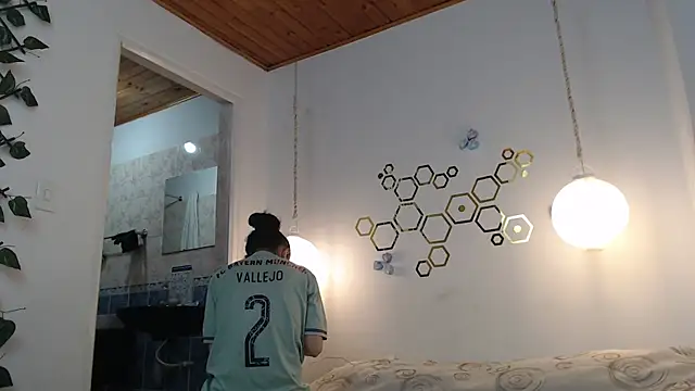 adriscute online show from March 2025 01:16:02 AM