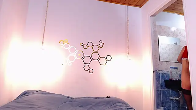 adriscute online show from March 2025 03:01:02 AM