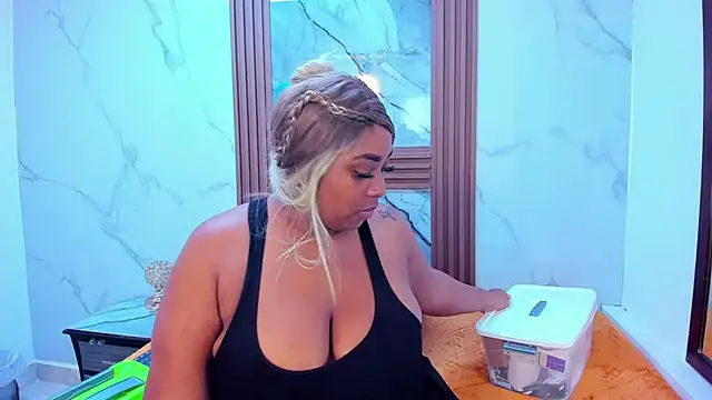 HannyMansonh online show from February 2025 03:23:02 AM