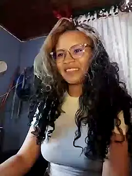 Snapshot of Hathorlove chatting on January 2025 07:29:01 PM Hathorlove online show from January 2025 07:29:01 PM