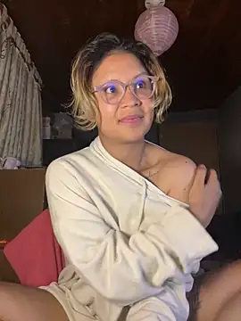 Snapshot of Hathorlove chatting on October 2025 10:24:01 AM Hathorlove online show from October 2025 10:24:01 AM