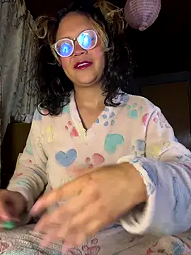 Snapshot of Hathorlove chatting on October 2025 09:51:02 AM Hathorlove online show from October 2025 09:51:02 AM