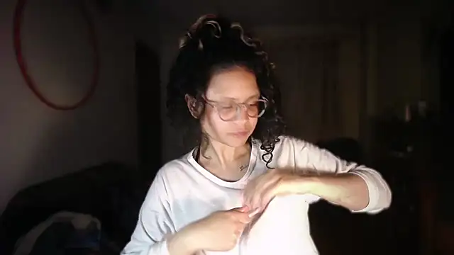 Snapshot of Hathorlove chatting on March 2026 04:24:02 AM Hathorlove online show from March 2026 04:24:02 AM