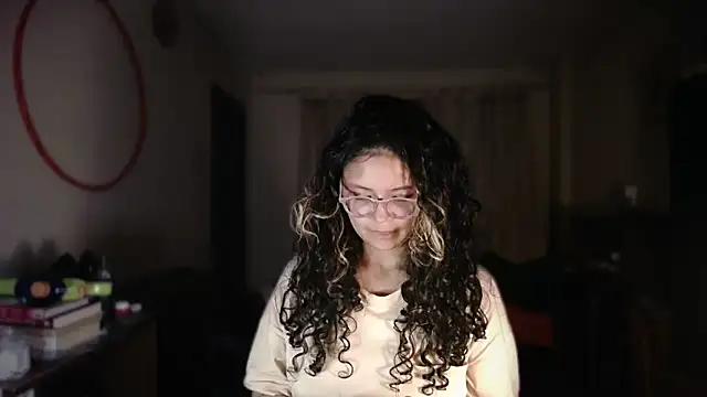 Snapshot of Hathorlove chatting on April 2026 07:45:01 AM Hathorlove online show from April 2026 07:45:01 AM