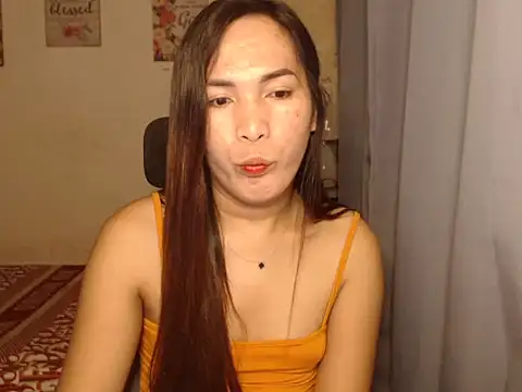 Snapshot of Msyensmith chatting on March 2025 09:00:01 AM Msyensmith online show from March 2025 09:00:01 AM