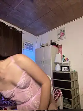 Snapshot of Msyensmith chatting on September 2025 04:34:02 AM Msyensmith online show from September 2025 04:34:02 AM