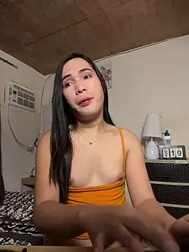 Snapshot of Msyensmith chatting on September 2025 12:12:02 AM Msyensmith online show from September 2025 12:12:02 AM