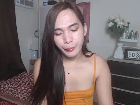 Snapshot of Msyensmith chatting on November 2025 04:58:02 AM Msyensmith online show from November 2025 04:58:02 AM