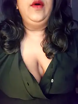 sassy horny online show from February 2025 02:20:01 AM