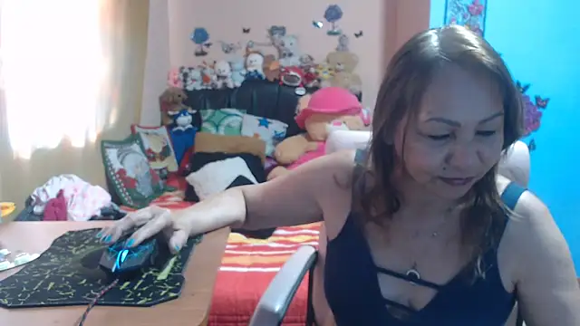 milfeddy  online show from November 2025 01:12:02 PM