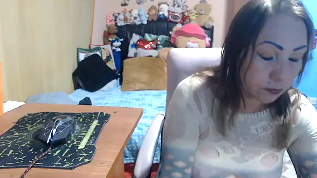 milfeddy  online show from November 2025 12:30:01 AM