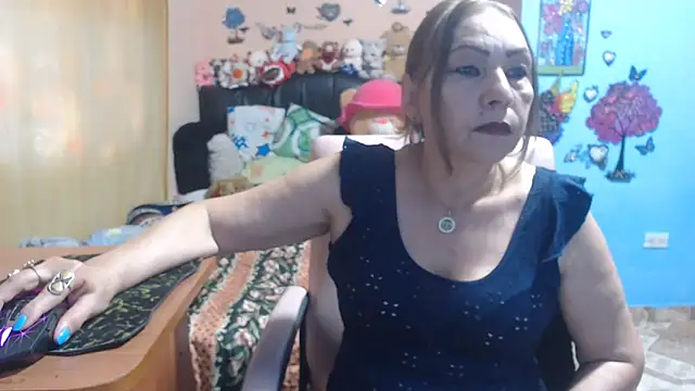 Snapshot of milfeddy_ chatting on April 2026 09:06:02 PM milfeddy online show from April 2026 09:06:02 PM