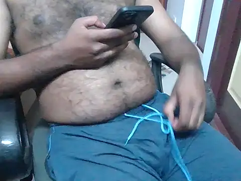 tamilguy26 online show from October 2025 07:34:01 PM