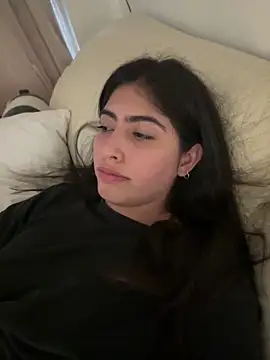 Gaby zahir  online show from October 2025 04:06:02 PM