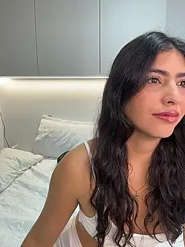 Gaby zahir  online show from November 2025 09:53:01 AM