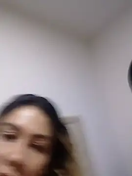 Snapshot of JennyRouse01 chatting on December 2025 12:05:01 AM JennyRouse01 online show from December 2025 12:05:01 AM