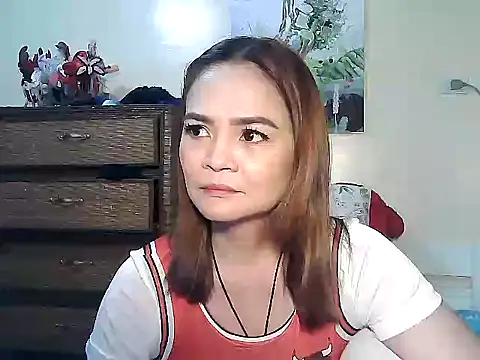 Kisses-13 online show from October 2025 01:23:02 PM