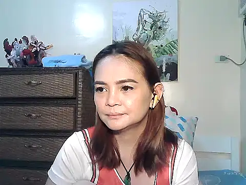 Kisses-13 online show from October 2025 12:30:01 PM