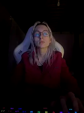 Snapshot of bunnydark00 chatting on September 2025 12:25:01 AM bunnydark00 online show from September 2025 12:25:01 AM